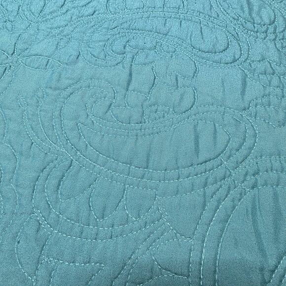 American Pacific Twin Quilt Southwest Teal 84" x 68" - Picture 3 of 16